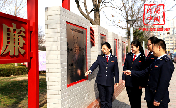 �½�����Ա��ǰ��ѵ���޿Σ�����ʡ�����й�˰�� ���Ƕ���